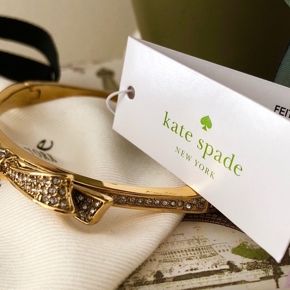 π Kate Spade β οΈ Tied up Pave Bow Bangle - Picture 5 of 8